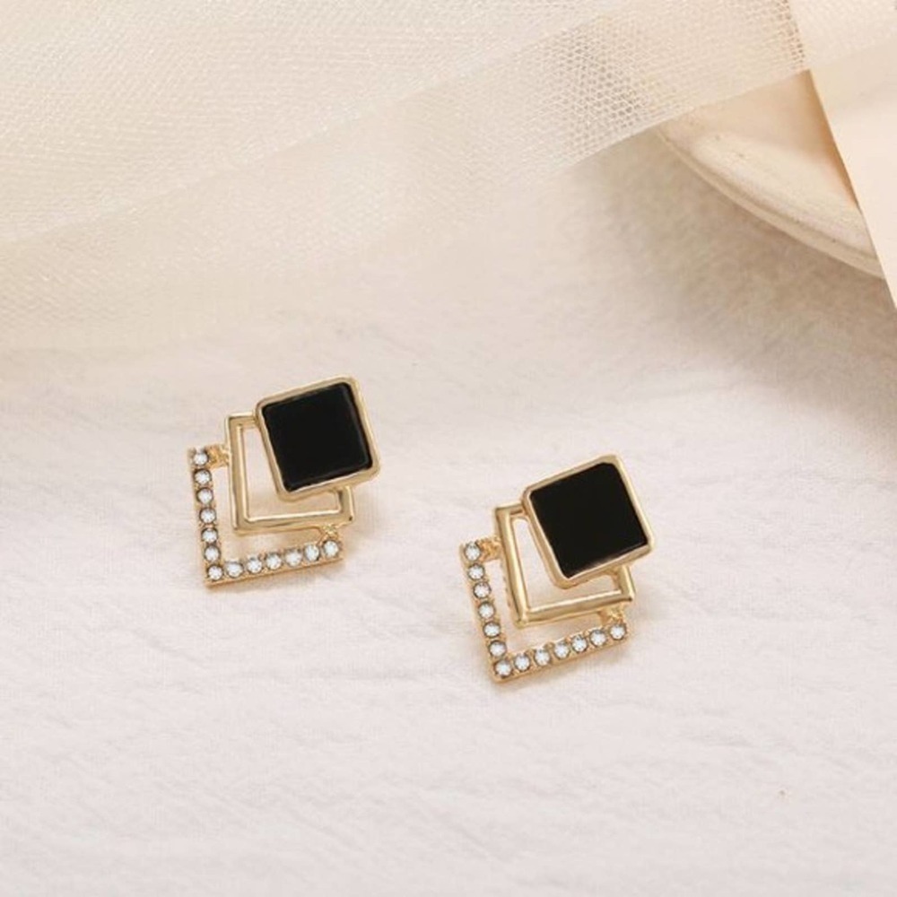 Fashion Black Geometric Square Stud Earrings